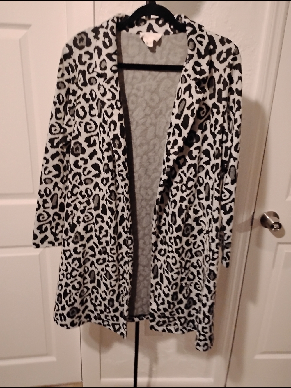 Andrea Jovine Leopard Print Long Open Front Jacket Cardigan Size Large Like New - Picture 2 of 6